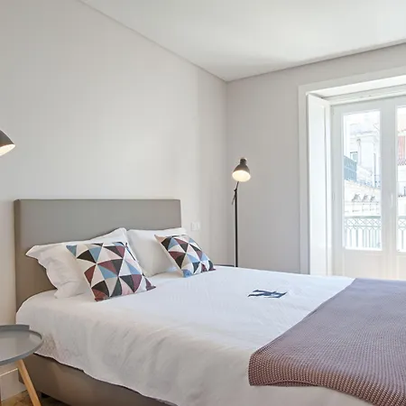 Апартаменты Chiado Square Apartments | Lisbon Best Apartments *
