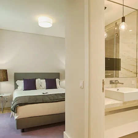 Chiado Square Apartments | Lisbon Best Apartments