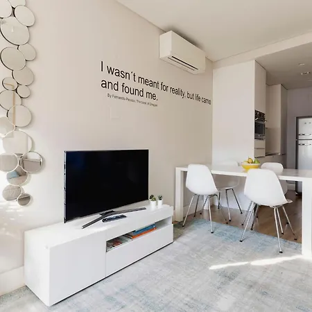 Апартаменты Chiado Square Apartments | Lisbon Best Apartments *