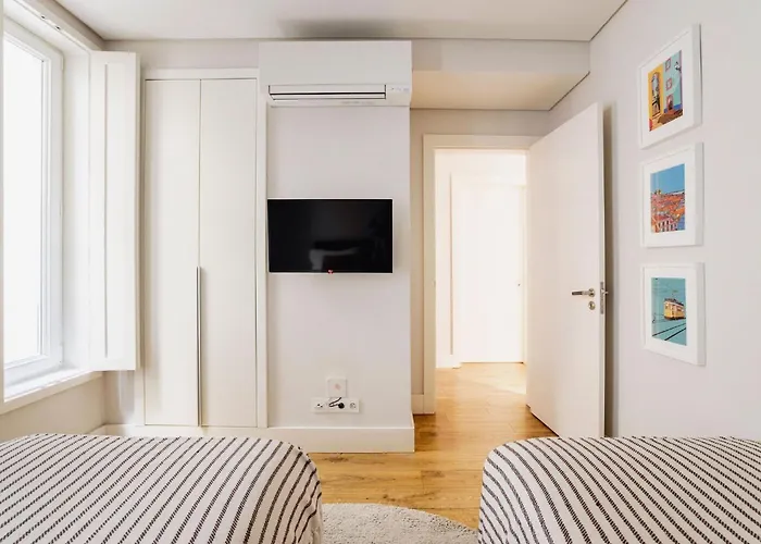 Chiado Square | * Lisboa