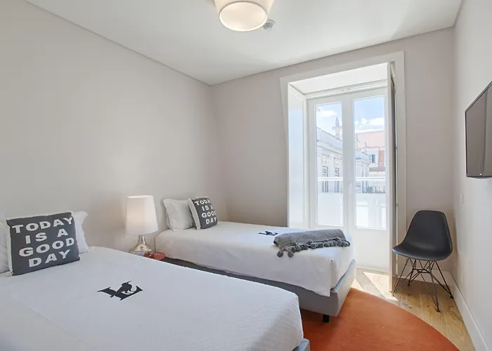 Chiado Square | * Lisboa