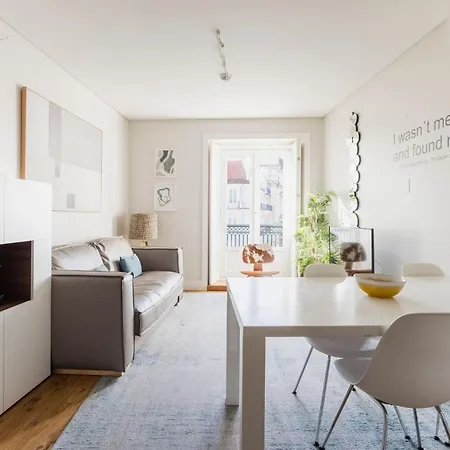 Chiado Square Apartments | Lisbon Best Apartments * Lisbon
