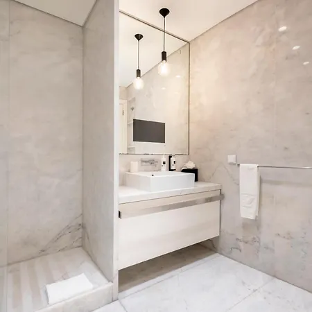 Chiado Square Apartments | Lisbon Best Apartments Apartment