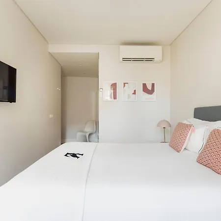 Appartement Chiado Square | *