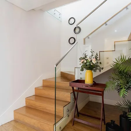 Chiado Square Apartments | Lisbon Best Apartments Apartment