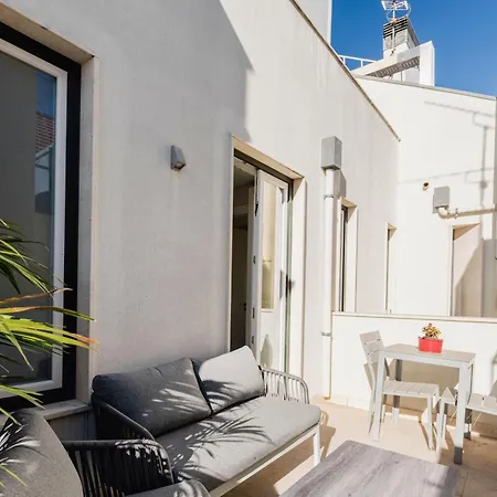 Chiado Square Apartments | Lisbon Best Apartments