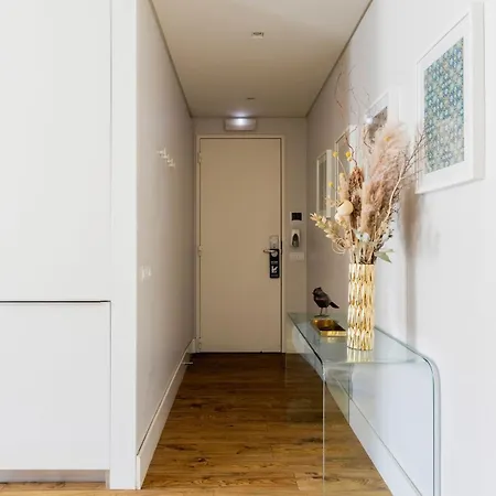 Apartment Chiado Square Apartments | Lisbon Best Apartments *