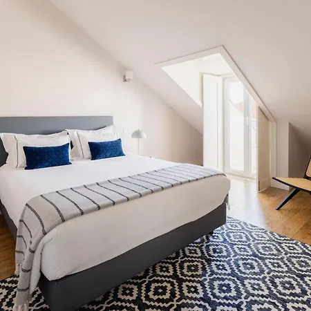 Chiado Square | Lissabon