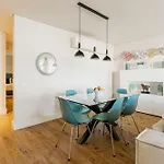 Διαμέρισμα Chiado Square | *